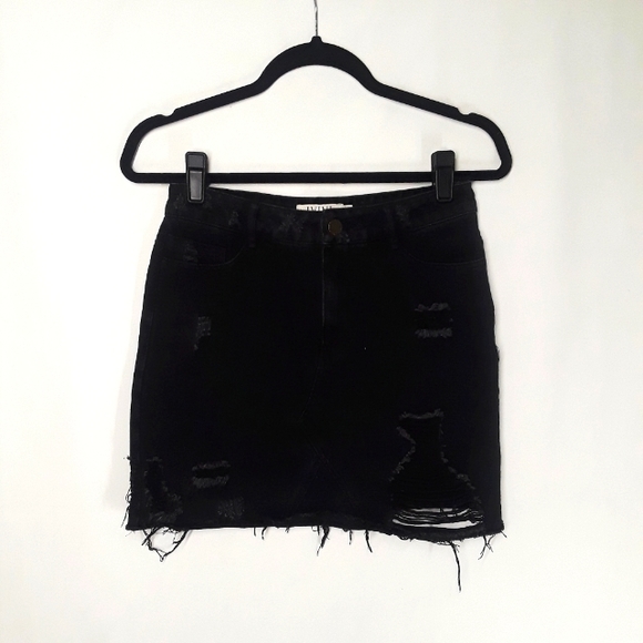NASTY GAL IVIVI Black "Distressed Is More" Denim Raw Hem Mini Skirt Small - Picture 2 of 7